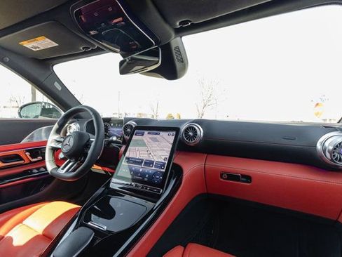 Certified 2023 Mercedes-Benz SL 43 AMG image 32