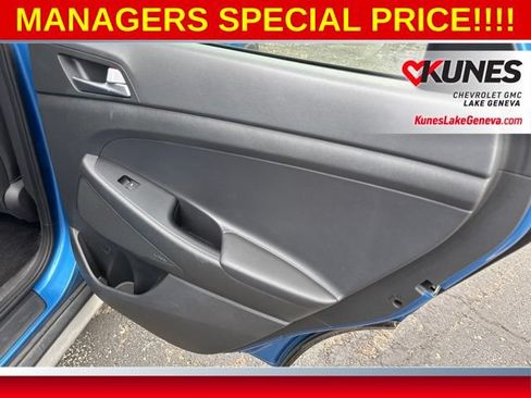 Used 2017 Hyundai Tucson SE Plus AWD/4WD image 18