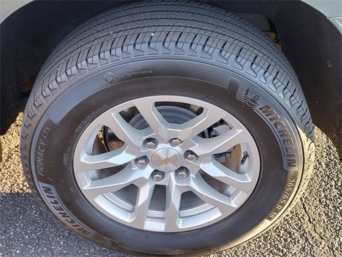 Used 2024 Chevrolet Tahoe LT image 34