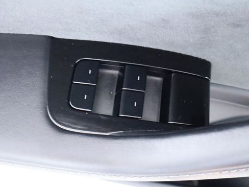 Used 2018 Tesla Model 3 Mid Range RWD image 28