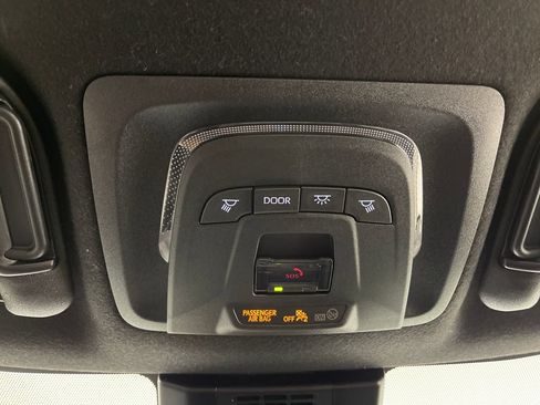 Certified 2025 Toyota Corolla SE w/ Carpet Mat Package (TMS) FWD image 29