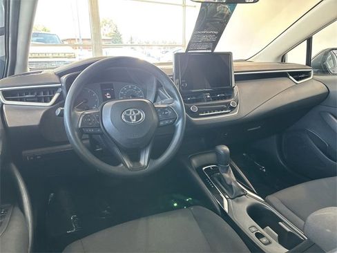 Used 2023 Toyota Corolla LE image 17