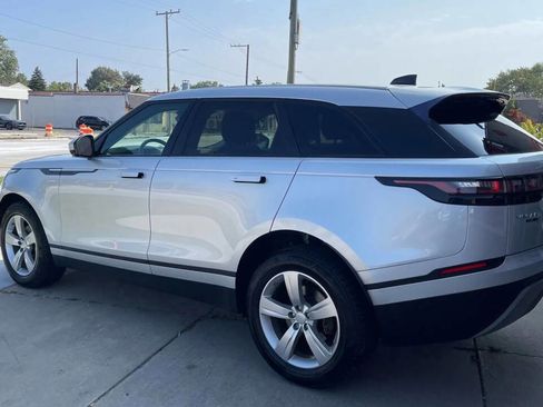 Used 2018 Land Rover Range Rover Velar S image 10