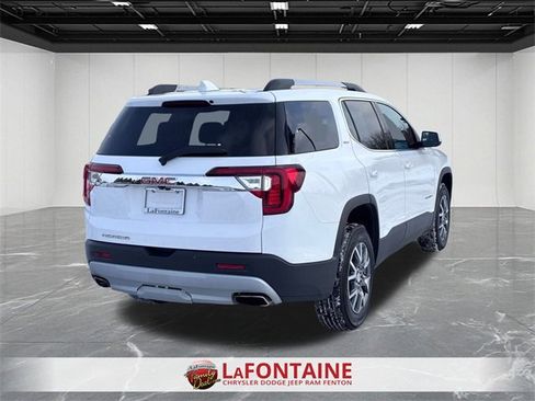 Used 2023 GMC Acadia SLT image 5