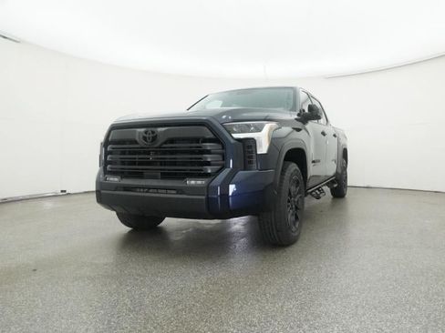 New 2026 Toyota Tundra SR5 AWD/4WD image 32