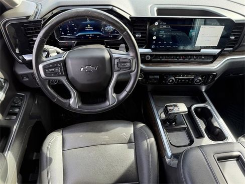 Used 2022 Chevrolet Silverado 1500 RST image 14