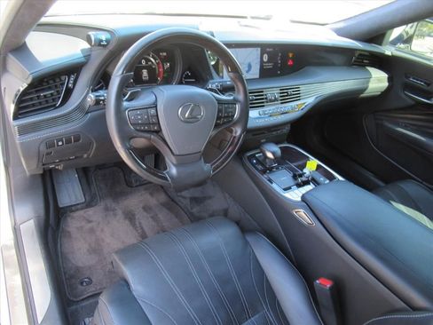 Used 2019 Lexus LS 500 image 12