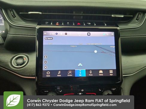 Used 2023 Jeep Grand Cherokee Limited image 26