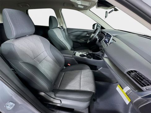 New 2026 Nissan Rogue SV FWD image 26