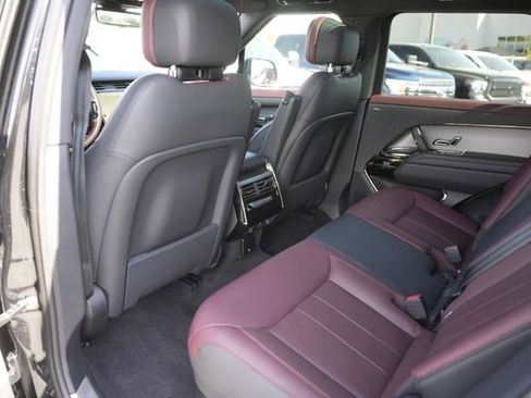 Used 2024 Land Rover Range Rover Sport Dynamic SE image 12