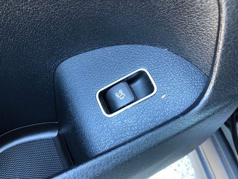 Used 2023 Mercedes-Benz GLE 450 4MATIC image 13