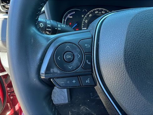 Used 2022 Toyota RAV4 Limited image 27
