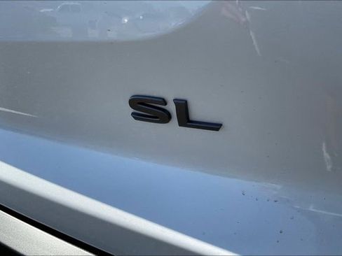 New 2026 Nissan Pathfinder SL image 12