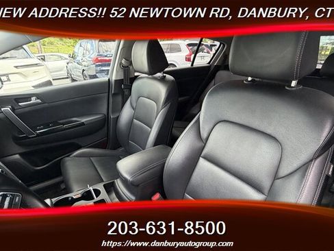 Used 2021 Kia Sportage EX AWD/4WD image 11