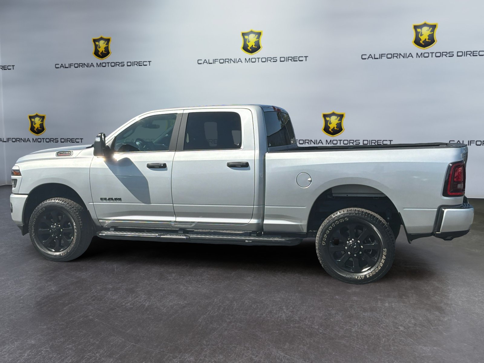 Used 2026 RAM 2500 Big Horn AWD/4WD image 2
