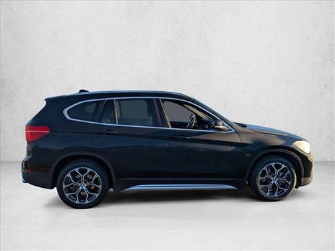 Used 2020 BMW X1 xDrive28i w/ Convenience Package image 4