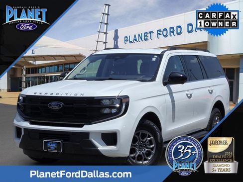 Certified 2025 Ford Expedition Active AWD/4WD image 1