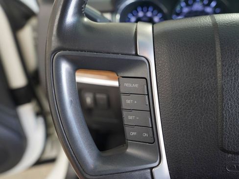 Used 2012 Lincoln MKZ FWD image 13
