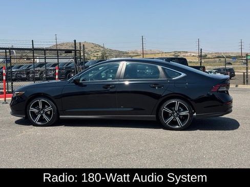 Used 2023 Honda Accord Sport image 3