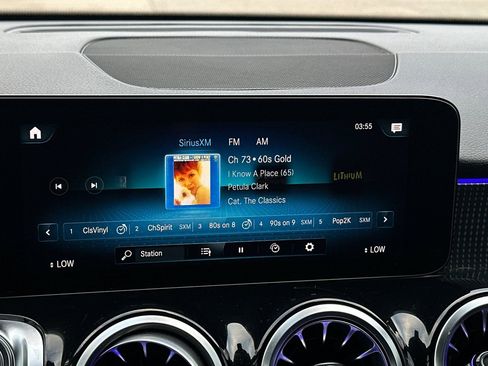 Certified 2023 Mercedes-Benz GLB 250 image 32