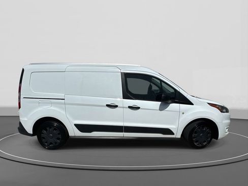 Used 2019 Ford Transit Connect XLT image 7