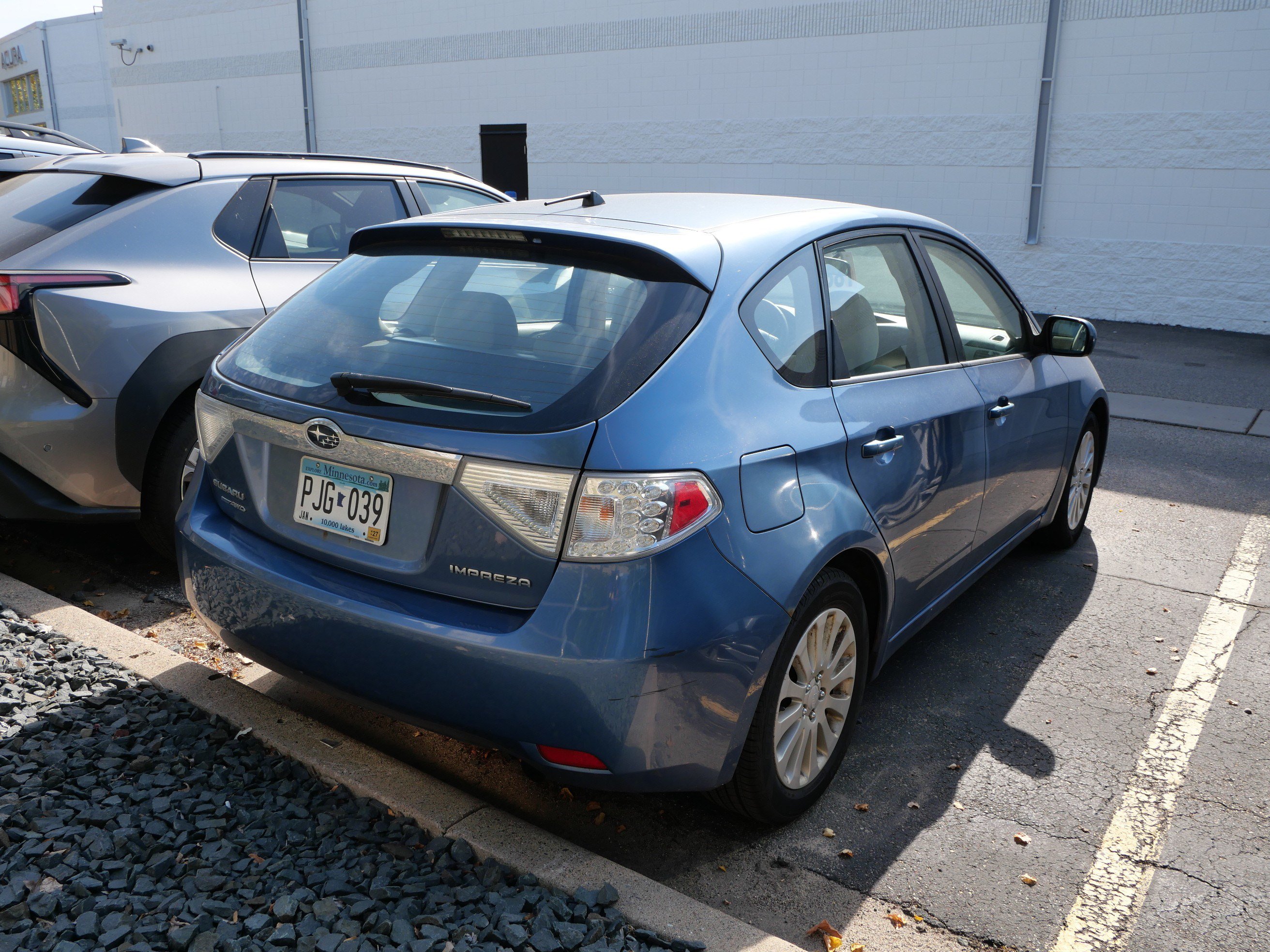 Used 2010 Subaru Impreza 2.5i Premium AWD/4WD image 7