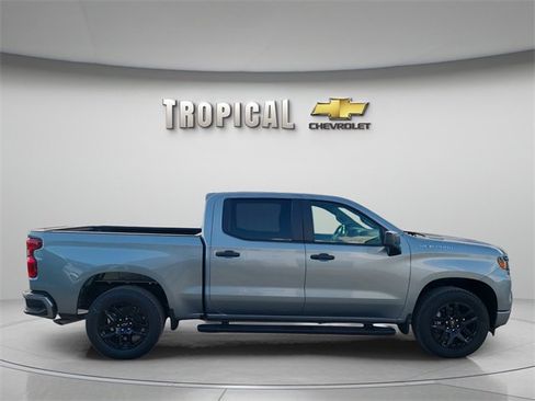 New 2026 Chevrolet Silverado 1500 Custom image 6