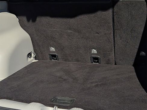 Used 2024 Jeep Compass Limited image 8