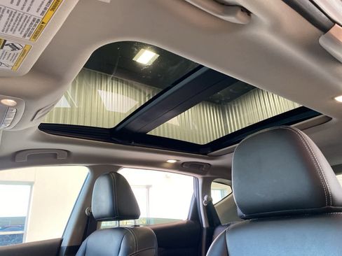 Used 2020 Nissan Murano SL image 25