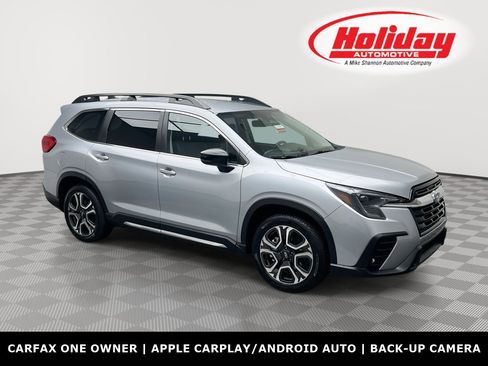 Used 2024 Subaru Ascent Limited image 1