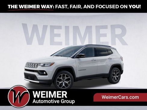 Used 2025 Jeep Compass Limited w/ Sun & Sound Group AWD/4WD image 2
