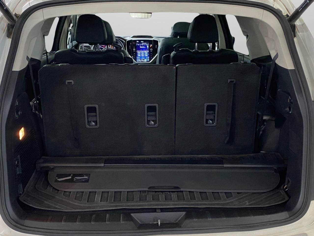 Used 2023 Subaru Ascent Touring AWD/4WD image 9