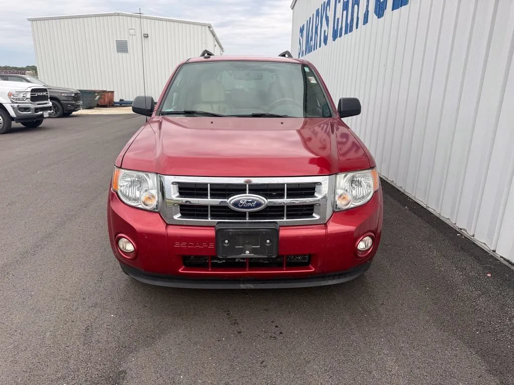 Used 2012 Ford Escape XLT AWD/4WD image 3