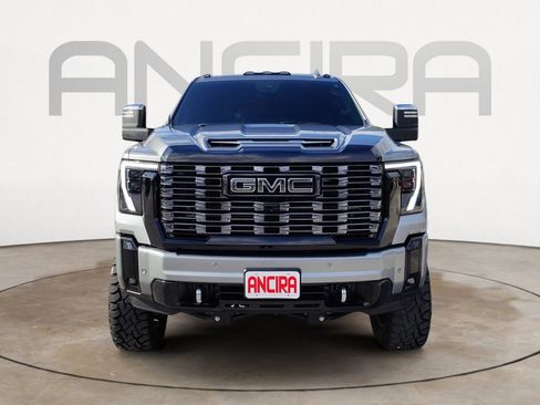 Used 2025 GMC Sierra 2500 Denali Ultimate image 6