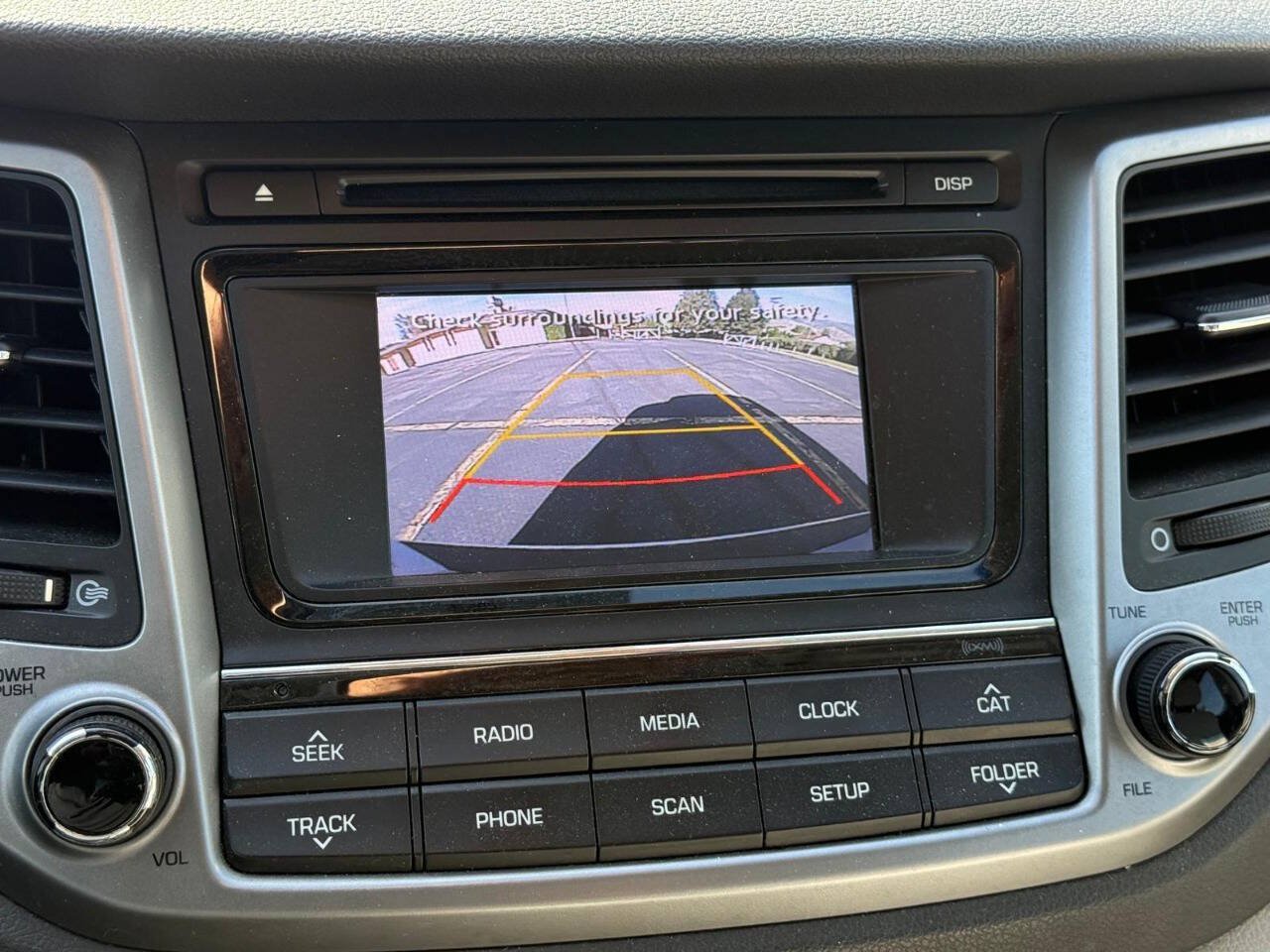 Used 2017 Hyundai Tucson Sport FWD image 12