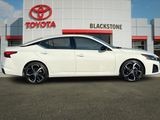 Used 2023 Nissan Altima 2.5 SR image 2