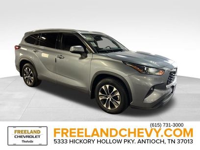 Used 2021 Toyota Highlander XLE