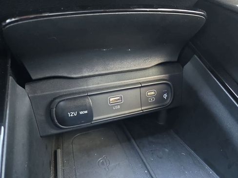 Used 2024 Kia Telluride EX X-Line image 31