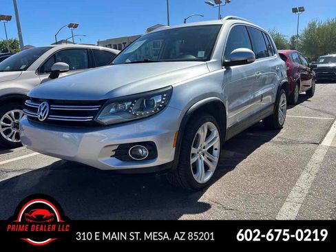 Used 2016 Volkswagen Tiguan SEL image 1
