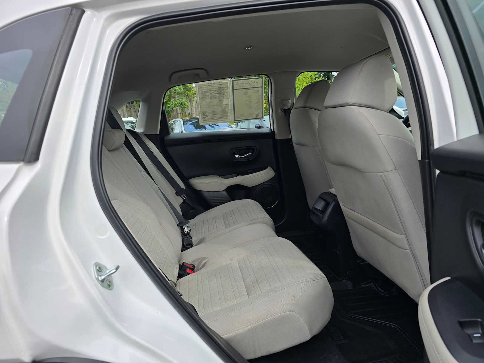Used 2024 Honda HR-V LX image 12