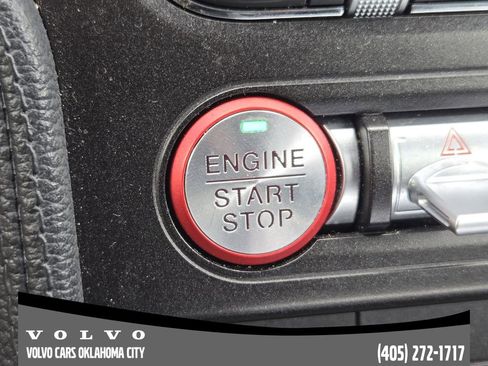 Used 2022 Ford Mustang Premium image 19