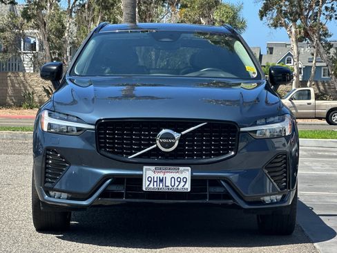 Certified 2023 Volvo XC60 B5 Plus w/ Climate Package FWD image 9