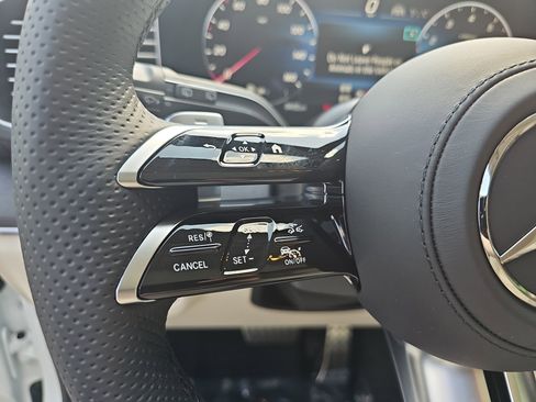 New 2026 Mercedes-Benz GLS 450 4MATIC image 19