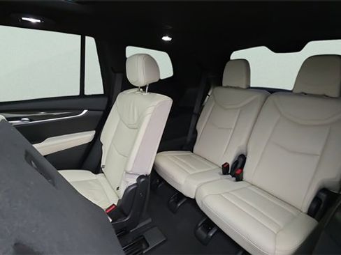 Used 2020 Cadillac XT6 Sport image 27