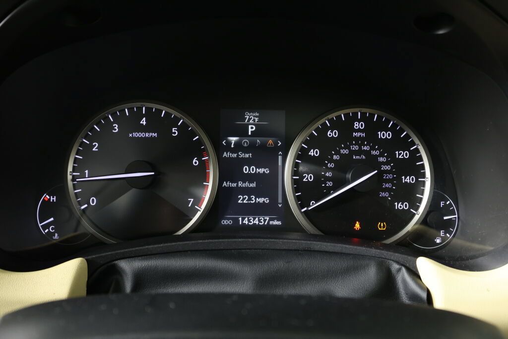 Used 2015 Lexus NX 200t AWD w/ Premium Package image 29