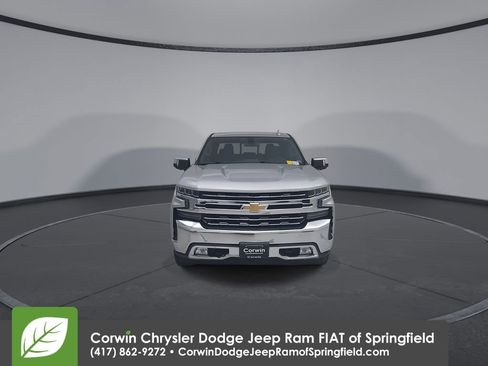 Used 2020 Chevrolet Silverado 1500 LTZ w/ LTZ Convenience Package AWD/4WD image 5