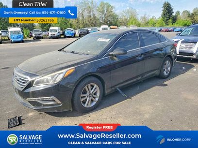 Used 2015 Hyundai Sonata SE w/ Option Group 09