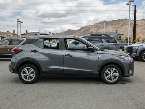 Used 2024 Nissan Kicks S FWD image 3