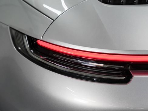 Used 2020 Porsche 911 Carrera S image 22
