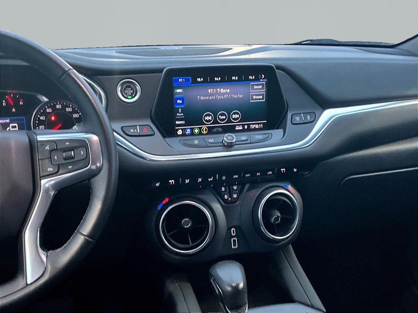 Used 2020 Chevrolet Blazer LT FWD image 9